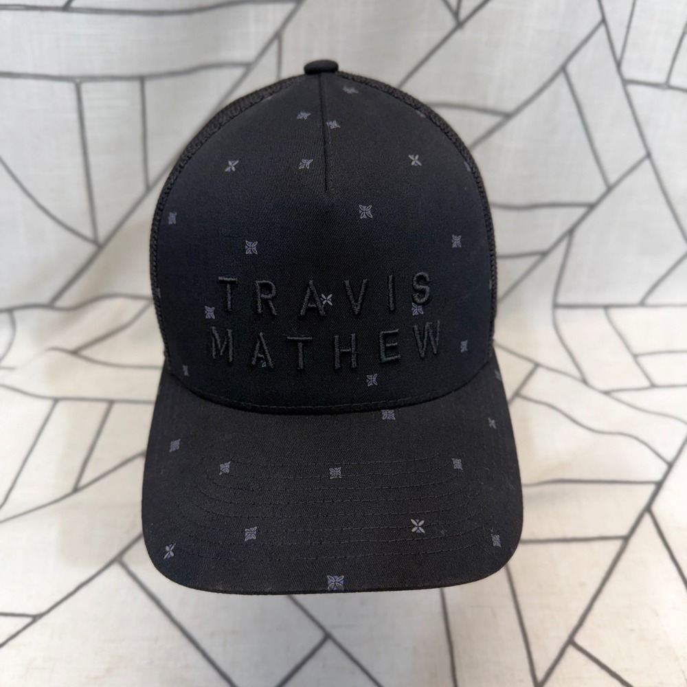 Travis Mathew Trucker Hat OSFM Black Mesh Snapback Flexfit 110 Geometric Print